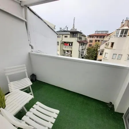 Colorful 1-bdr - Center Of By Flаt Manаger Appartement Burgas